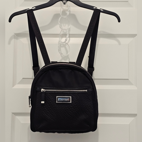 Calvin Klein Belfast Nylon Backpack, Black/Silver, Like New, Unisex main image 6